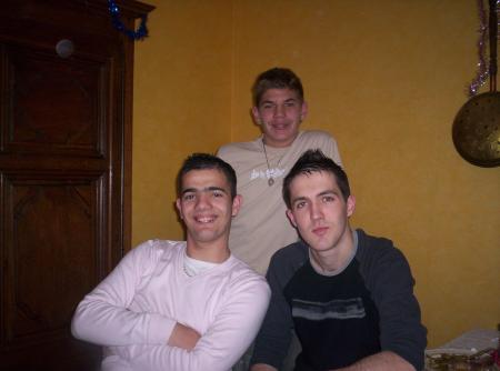 voici mon frère, et mes 2 cousins
